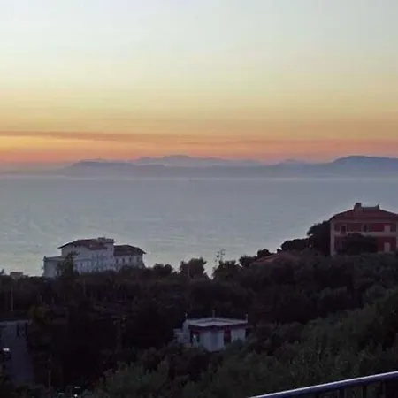 Carolina Private Heated Pool And Sea View Сорренто