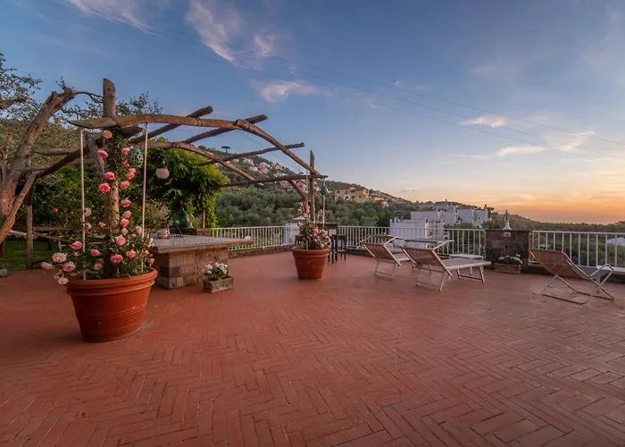 Carolina Private Heated Pool And Sea View Villa