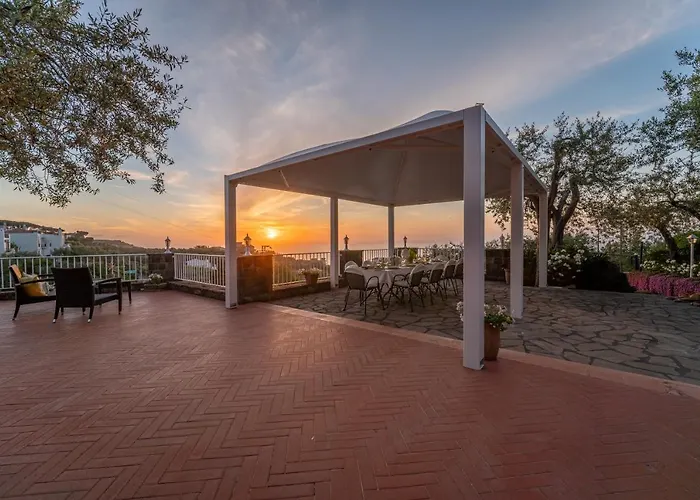 Villa Villa Carolina Sorrento Private Heated Pool And Sea View