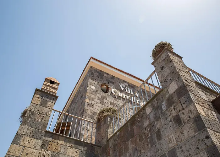 Villa Carolina Private Heated Pool And Sea View